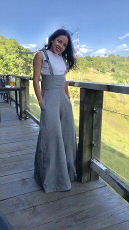 Wide Leg Jumpsuit Pattern, Wide Leg Jumpsuit Outfit, Cogic Fashion, Wide Leg Overalls, Outfit Planner, Earthy Outfits, Big Girl Fashion, Jumpsuit Pattern, Classy Casual Outfits