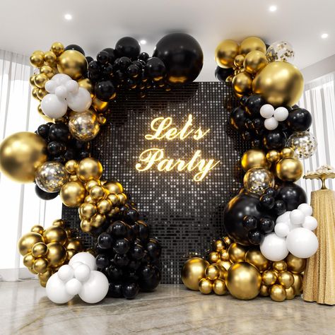 Black And Gold Balloon Ring Backdrop, Black And Gold Balloon Garland, Black And Gold Party Decorations, Gold Balloon Garland, Black And Gold Theme, Black And Gold Balloons, New Year Decorations, Wedding Balloon Decorations, Gold Party Decorations