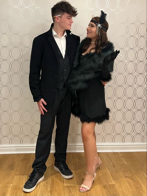 Gatsby Halloween Costume Couple, Flapper And Mobster Costume, Gangster Halloween Costume Couple, 1920 Couple Costume, Roaring 20s Couple Costume, Flapper And Gangster Costumes, 20s Couple Costume, Great Gatsby Couple Costume, Flapper Couple Costume