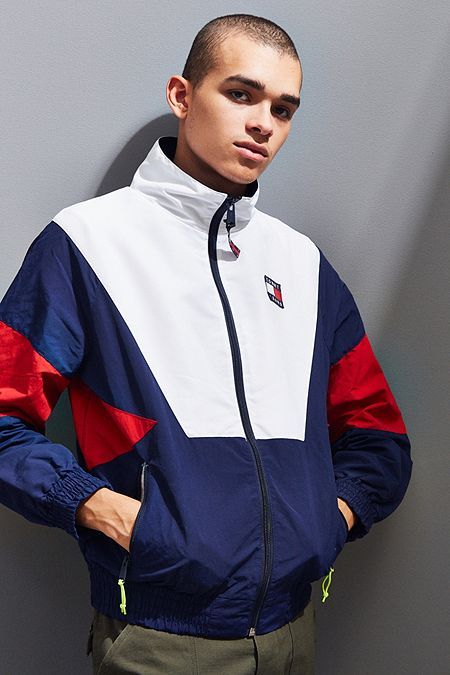 Plain Streetwear, Tommy Hilfiger Men Outfits, Tommy Hilfiger Outfits Men, Tommy Hilfiger Tracksuit, Tommy Hilfiger Jacket Mens, Tommy Hilfiger Outfits, Mens Leisure Wear, Tommy Hilfiger 90s, Sport Jacket