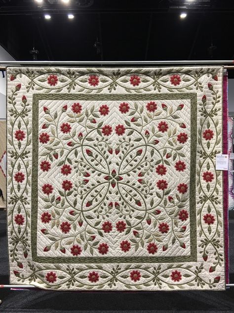 Antique Quilts Patterns, Daisy Quilt, Green Quilts, Reproduction Quilts, Album Quilt, Baltimore Album Quilt, Amazing Quilts, Quilt Applique, Appliqué Quilts