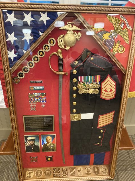 Marine Corps Shadow Box Ideas, Usmc Plaque Ideas, Military Shadow Box Ideas, Military Shadow Box, Diy Photo Display, Military Awards, Shadow Box Display Case, Picture Storage, Shadow Box Gifts