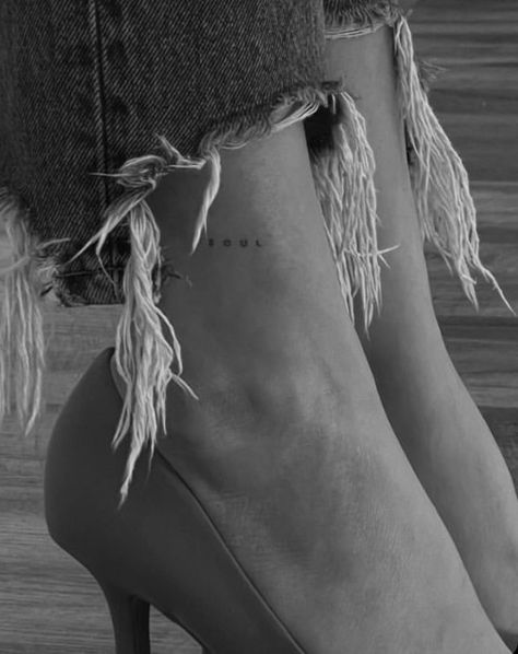 Hidden Tattoos, Writing Tattoos, Petite Tattoos, Cute Tiny Tattoos, Classy Tattoos, Discreet Tattoos, Dainty Tattoos, Subtle Tattoos, Elegant Tattoos