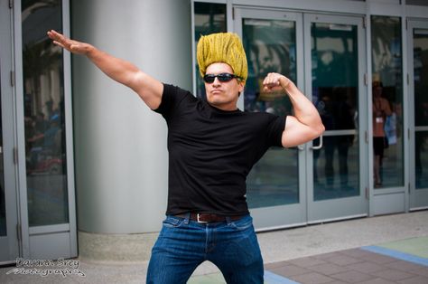 Johnny Bravo by metalslimer.deviantart.com on @deviantART Miss Frizzle, Cosplay Ideas Women, Johnny Bravo, Cartoon Cosplay, Homemade Costumes, Classic Cartoon Characters, Period Costumes, Amazing Cosplay, Classic Cartoons