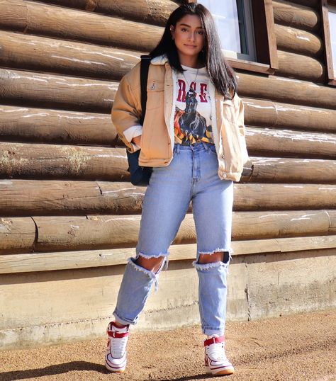 Tina Woods, Texas Man, Lincoln Logs, Baddie Hairstyles, Cute Fall Outfits, Life Size, Casual Fits, Body Goals, Hair Looks