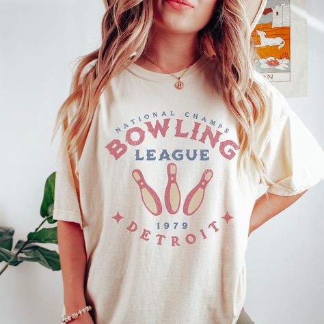 Retro Bowling Shirts, Vintage Bowling Shirts, Bowling Outfit, Retro Bowling, Bowling League, Comfort Colors Tshirt, 2024 Design, Retro Graphic Tees, Bowling Shirt