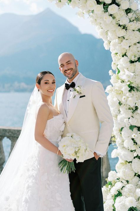 An All-White Affair at Grand Hotel Villa Serbelloni in Bellagio, Italy Bride Bouquets White Elegant, White Wedding Flower Arrangements, Villa Serbelloni, Bride Bouquets White, Bellagio Italy, Wedding Flower Guide, Bridal Bouquet Peonies, Rose Petals Wedding, Austin Rose