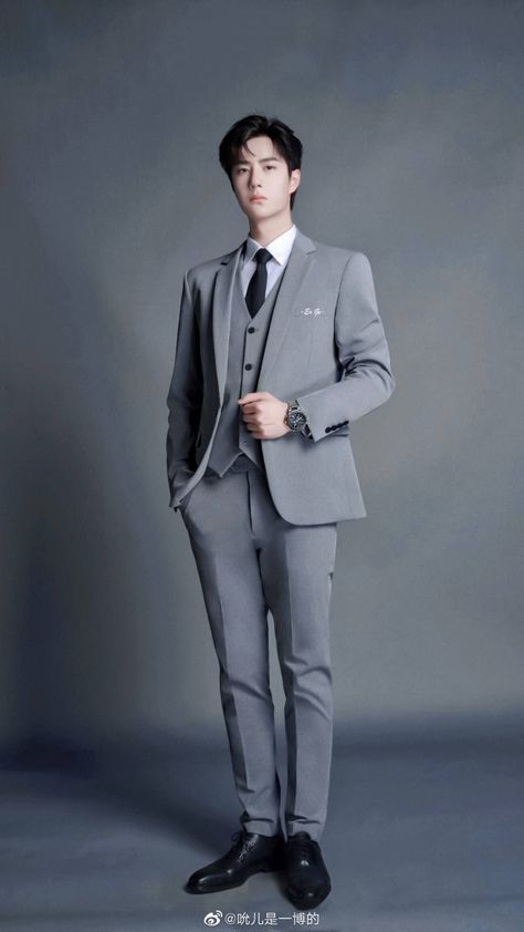 Korean Men Suit, Prom Outfits For Guys, Gents Shirts, Prom For Guys, Headshot Poses, Vogue Men, Designer Suits For Men, Chinese Man, Men Stylish Dress