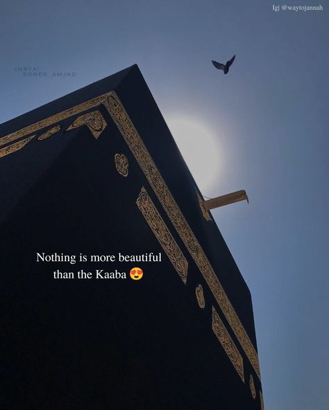 Caption For Mecca, Makkah Caption, Umrah Caption For Instagram, Ramadan Captions, Kaaba Quotes, Umrah Quotes, Islamic Pfp, Photography Captions, Mecca Madinah