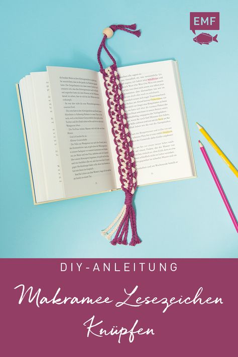 Mit diesem selbstgeknüpften Lesezeichen wird sogar die Lesepause verschönert! Die Anleitung aus dem Buch "Makramee super easy – Für Kids" gibt es auf unserem EMF-Blog! Paracord Knots, Paracord, Friendship Bracelets, Super Easy, Quick Saves