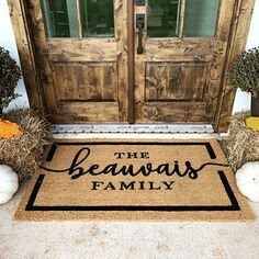 Joanna Core, Doormat Personalized, Realtor Client Gifts, Entryway Style, Coir Door Mat, Monogram Door Mat, Funny Welcome Mat, Signs Diy, Cricut Craft