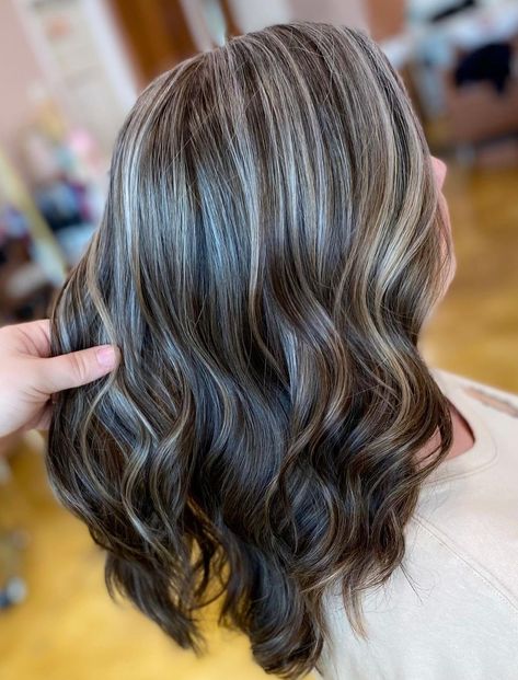 Silver Highlights for Camouflaging Gray Hide Gray Hair With Highlights Brunettes, Brown Hair Going Grey, Brown Hair With Silver Highlights, Gray Blending, Grey Hair Journey, Subtle Blonde Highlights, Ash Blonde Highlights, Medium Brown Hair, Covering Gray Hair