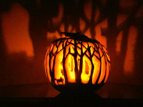 Pumpkin ideas jackolantern Halloween forest trees Magical Pumpkin Carving Ideas, Tree Pumpkin Carving Ideas, Jack Lantern Faces, Holoween Idea Pumpkin, Autumn Pumpkin Carving, Pumpkin Carving Ideas Adults, Pumpkin Carving Ideas Intermediate, Jak O Lanterns Ideas, Halloween Pumpkins Carvings Ideas