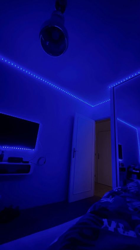 Led Lights Bedroom Aesthetic, Neon Bedroom, Led Lighting Bedroom, Lighting Bedroom, Future Apartment Decor, Blue Led Lights, Led Stripes, Night Vibes, Mood Instagram