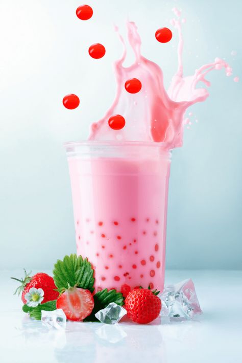 Strawberry Boba Recipe - Hamdi Recipes Popping Boba Drinks, Strawberry Boba Recipe, Popping Boba Recipe, Strawberry Boba Tea, Strawberry Popping Boba, Tea Syrup Recipe, Strawberry Boba, Boba Recipe, Popping Boba