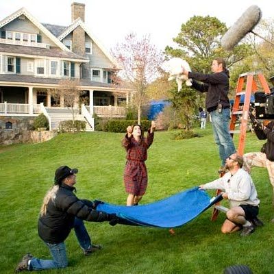 Sandra Bullock filming The Proposal! ♥ Sandra Bullock The Proposal, Sandra Bullock Kids, Sandra Bullock Movies, The Proposal Movie, Sandra Bullock Hair, Sitka Alaska, Baby George, The Proposal, Chick Flicks