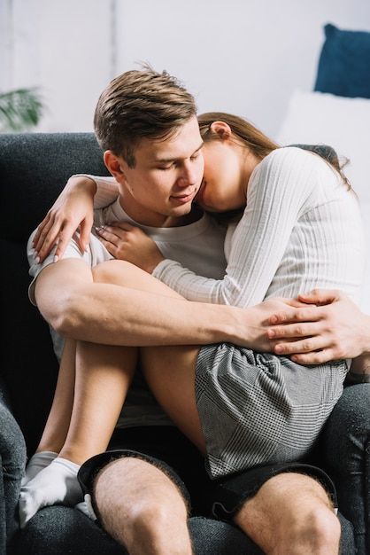 Woman sleeping on man lap in armchair | Free Photo #Freepik #freephoto #couple-sitting #romantic-couple #couple-home #girlfriend Sleeping Pose, Woman Sleeping, Sleeping Man, Man Hug, Couple Poses Drawing, Sitting On His Lap, Woman Laying, Photo Woman, Couple Romance