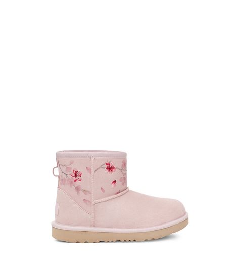 Classic Mini Blossom Toddler Boot | UGG® Official Ugg Store, Print And Embroidery, Boots Ugg, Toddler Girl Shoes, Toddler Boots, Kids Uggs, Classic Boots, Woven Labels, Classic Mini