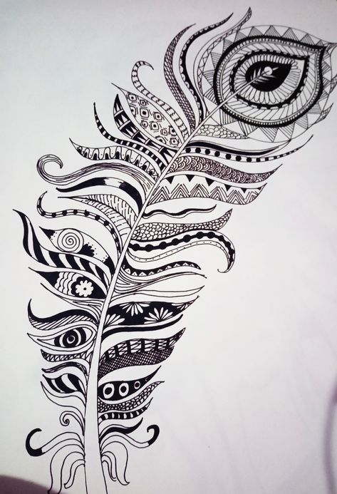 Peacock Feathers Mandala Art, Mandala Feather Drawing, Feather Mandala Art, Feather Zentangle, Simple Mandala Art, Mandala Feather, Feather Mandala, Lower Back Tattoo Designs, Tattoo 2024