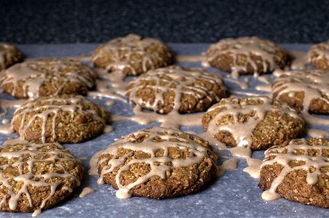 The best oatmeal cookies. Ever. Iced Oatmeal Cookies, Oat Cookies, Smitten Kitchen, Low Fodmap, Oatmeal Cookies, Cookie Bars, Let Them Eat Cake, I Love Food, Just Desserts