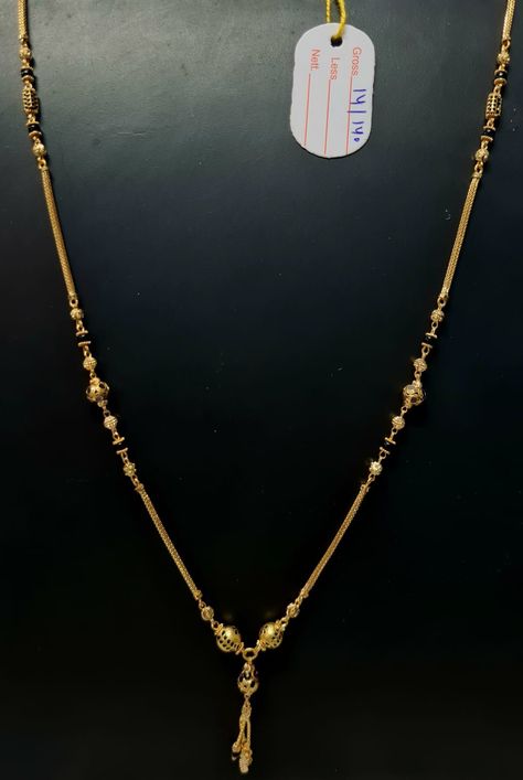 Latest Small Mangalsutra Designs Gold, Small Mangalsutra Designs Gold, Nalla Pusalu Designs Latest Short, Short Nallapusalu, Thali Designs, Ruby Necklace Designs, Black Beats, Flower Jewelry Designs, Mangalsutra Chain