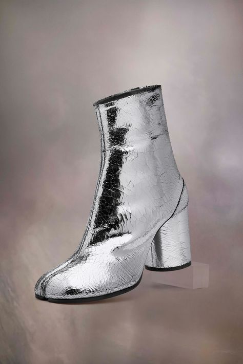 Ankle Boots | Maison Margiela Mirror Boots, Silver Block Heels, Japanese Socks, Boots Silver, Tabi Boots, Maison Margiela Tabi, Broken Mirror, Margiela Tabi, Vegetable Leather