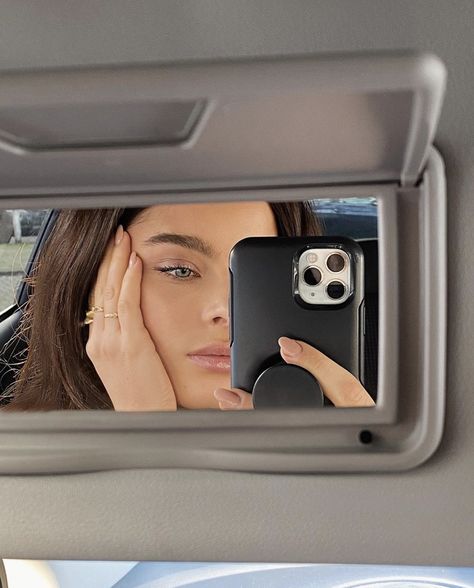 Car Pictures Instagram, Instagram Feed Goals, Mirror Selfie Aesthetic, Car Selfies, Rich Couple, Selfie Aesthetic, Happy Winter, Goals Pictures, Photo Editing Tutorial