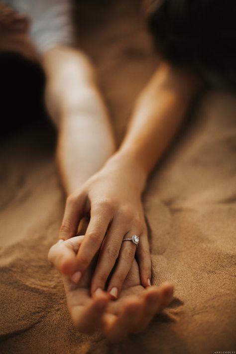 Dune Engagement Photos, Egypt Engagement Photos, Sleeping Bear Dunes Engagement Photos, Sand Engagement Photos, Sand Dunes Photoshoot Engagement, Sand Dune Photography, Engagement Photos Dunes, Sand Dune Couple Photoshoot, Sand Dune Engagement Photos