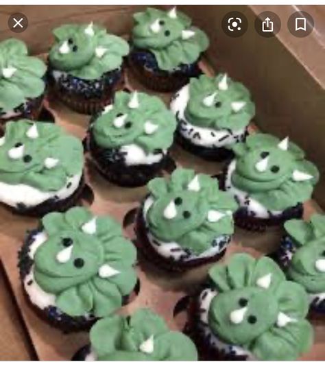 Dinosaur Birthday Theme, Park Party, Dinosaur Cupcakes, Sixth Birthday, Dinosaur Birthday Cakes, Boys 1st Birthday Party Ideas, Kid Cupcakes, Dinosaur Themed Birthday Party, Dino Birthday Party