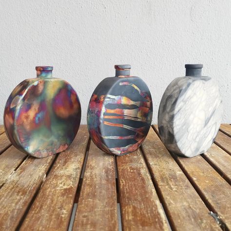 Raku Ideas Inspiration, Raku Project Ideas, Copper Matte Raku, Raku Clay Ideas, Raku Ceramics Ideas, Raku Pottery Ideas Inspiration, Quirky Pottery, Raku Ideas, Flat Vase