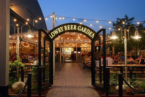 Food Truck Beer Garden, Beer Garden Entrance, Beer Garden Decor, Bar Garden Ideas, Bar Patio Ideas Commercial, Beer Garden Design Outdoor Spaces, Outdoor Beer Garden Ideas, Beer Garden Ideas Backyard, Beer House Design