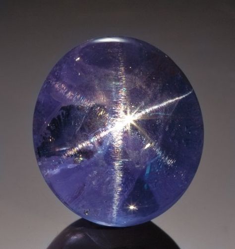 Gems:Cabochons, STAR SAPPHIRE: 6-RAY STAR - 12.58 CT. ... Shiny Rocks, Star Sapphire Gemstone, Sapphire Gem, Pretty Rocks, Cool Rocks, Beautiful Rocks, Star Sapphire, Minerals And Gemstones, Blue Gems