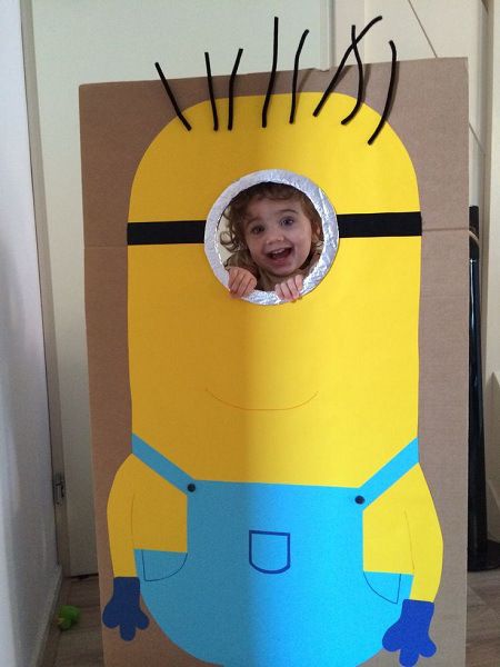 Minion Despicable Me Party Ideas More More Minion Photo Booth, Minions Birthday Theme, Minion Photos, Minions Birthday, Minion Theme, Minion Birthday Party, A Minion, Minion Birthday, Minion Party