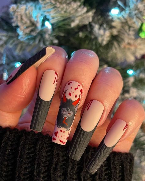 Nail Art Noel, Christmas Manicure, Gothic Nails, Spooky Cute, Alternative Style, Dark Nails, Xmas Nails, Dipped Nails, Piercing Tattoo