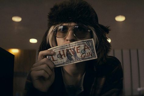 Army Medic, Ciara Bravo, Trailer Images, Tom Holland Spiderman, Tommy Boy, Men's Toms, Feminine Aesthetic, Official Trailer, Tom Holland