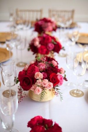 Pink Red Gold Wedding Table Ideas!! I hate when I go to weddings and everyone's food is so close together because their flowers are in the way! I LOVE this because the flowers are so pretty but so small :) Red Gold Wedding, Wedding Colors Red, Gray Photography, Gold Wedding Colors, Wedding Color Palette, Valentine Wedding, Table Flowers, Limes, Floral Centerpieces