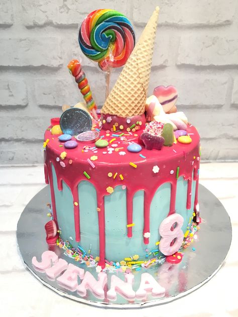 Melting ice cream and lollies drip cake Ice Cream Cake Design, Melted Ice Cream Cake, Cream Cake Design, Drip Cake Recipes, Baby Ice Cream, Melted Ice Cream, Lolly Cake, Cake Recipes At Home, Ice Cream Birthday Cake