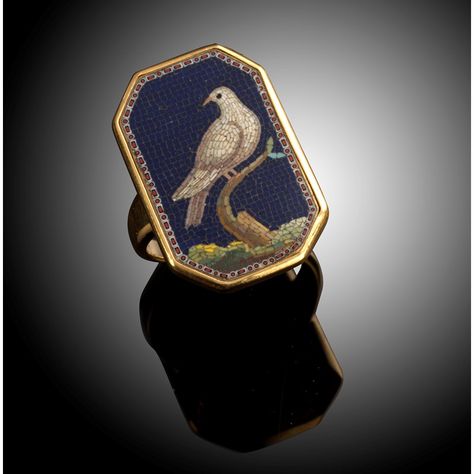 Fine Jewellery - 30 Oct 2019 LOT 1543: A late 18th century micromosaic ring by Giacomo Raffaelli. Estimate: £3,000 - £4,000 Micromosaic Jewellery, Jewelry 18th Century, Antique Vintage Jewelry, Jewelry Antique, Jewelry Boards, Unusual Jewelry, Hand Jewelry, Vintage Jewels, Fantasy Jewelry