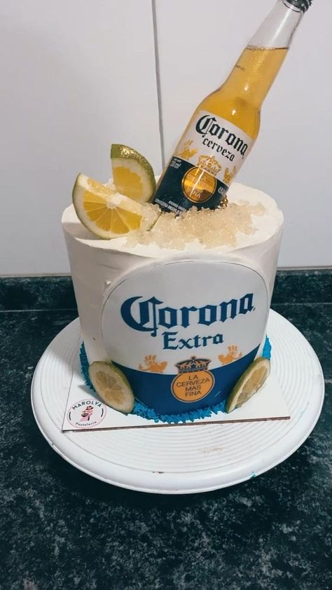 Pin en Idea Pins by you Birthday Cake For Guys, Cake For Guys, Beer Birthday Cake, 23rd Birthday Cake, 21st Birthday Cake For Guys, Cake For Dad, 23 Birthday Cake, Birthday Beer Cake, Modelo Beer