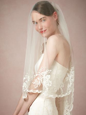 minimalist eyes for bridal makeup Lace Trim Veil, Lace Mantilla Veil, Veil With Blusher, Elbow Length Veil, Fingertip Wedding Veils, Ivory Bridal Veil, Lace Veils Bridal, Bridal Hair Veil, Mantilla Veil