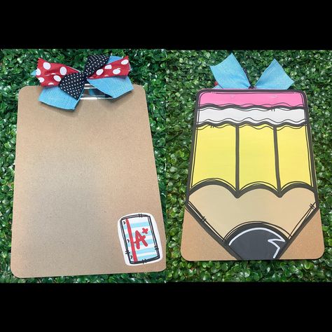 Painted Clipboard Teacher Teacher Gift Pencil Nurse Gift - Etsy Teacher Custom Clipboards, Teacher Appreciation Clipboard, Clip Board Decorating Paint, Hand Painted Teacher Gifts, Diy Teacher Clipboard Ideas, Teacher Clip Boards, Painted Crafts To Sell, Teacher Painted Clipboards, Painted Clipboard Ideas