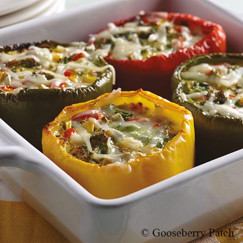 Gooseberry Patch Recipes: Broccoli Quiche Peppers from Our Best Fast, Easy & Delicious Recipes Fast Family Dinners, Classic Stuffed Peppers, Best Ground Beef Recipes, Stuffed Peppers Healthy, Diner Recept, Healthy Instant Pot Recipes, Quick Healthy Meals, Frozen Vegetables, Peppers Recipes