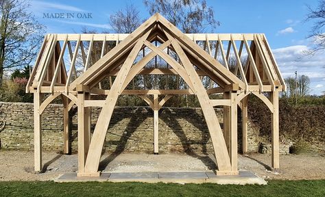 Oak Timber Frame, Timber Frame Kits, Timber Frame Porch, Timber Frame Joinery, Arched Cabin, Oak Frame House, Oak Framed Buildings, Timber Logs, Timber Frame Building