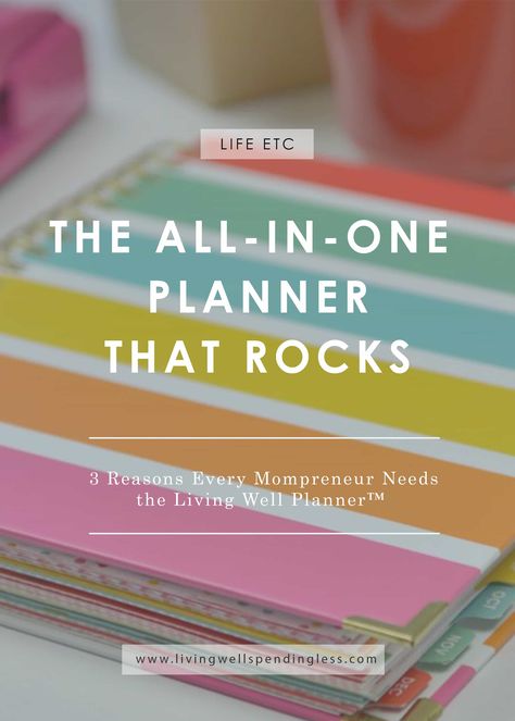 Busy Mom Planner, Living Well Planner, Working Mom Organization, Organizing Time Management, Making Goals, Planner Review, Working Mom Tips, Mom Planner, Organizing Time