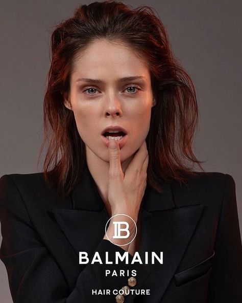 Coco Rocha Poses, Balmain Hair Couture, High Fashion Poses, Hair Couture, Balmain Hair, Couture Hairstyles, High Fashion Makeup, Ad Fashion, Mermaid Makeup