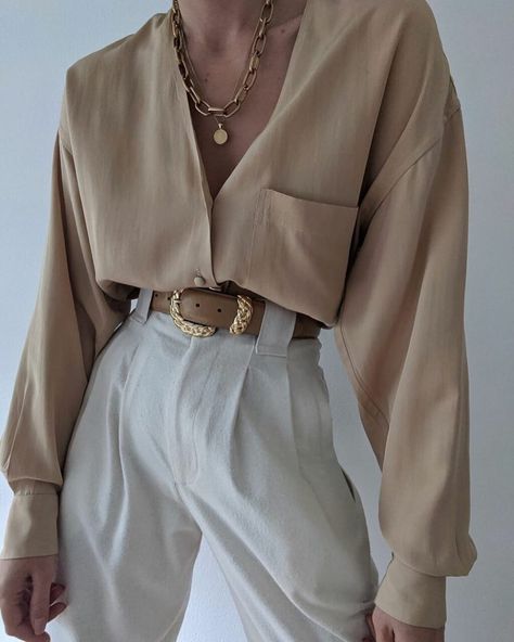 Image about fashion in style by ........ on We Heart It Classy Vintage Outfits, Chique Outfit, Classy Vintage, Chique Outfits, Moda Vintage, Mode Inspo, Looks Chic, Mode Vintage, Mode Inspiration