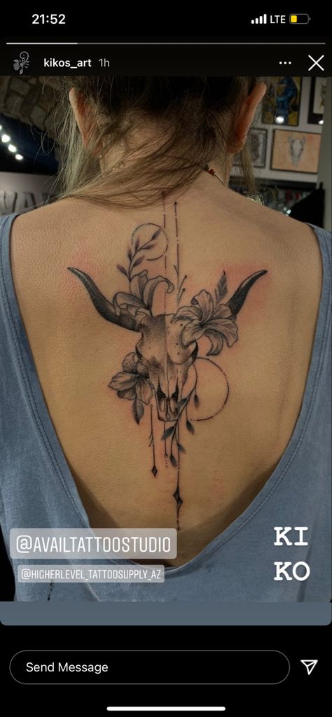 Western Tattoos Shoulder, Western Tattoos Ribcage, Longhorn Back Tattoo Women, Cow Skull Dream Catcher Tattoo, Down The Spine Tattoos For Women Western, Unique Women Tattoos Creative, Long Horn Cow Tattoo For Women, Cow Skull Spine Tattoo, Women Spinal Tattoos