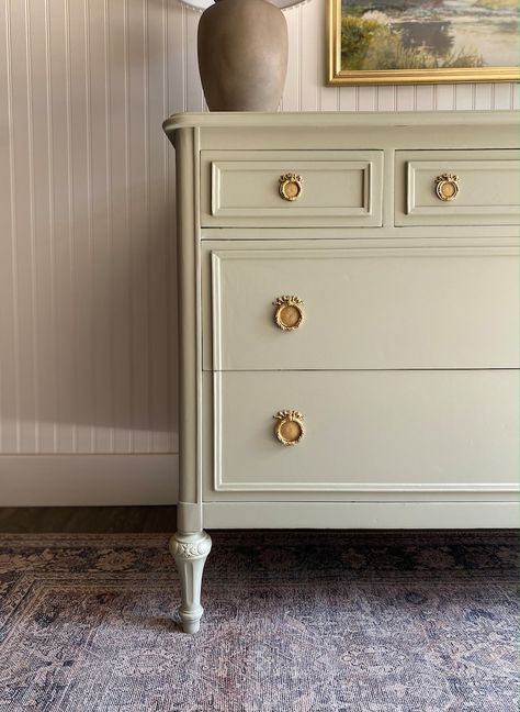 SOLD Vintage Dresser, Nursery Dresser, Entryway Console, Antique Chest of Drawers, Bedroom, Modern Farmhouse, Hepplewhite - Etsy UK Diy Scalloped Dresser, Cream Dresser With Gold Hardware, Vintage Green Dresser, Nursery Dresser Paint Ideas, Dresser Master Room, Painted Dresser Bedroom, Cream Painted Dresser, Beige Painted Dresser, Dresser Decor Farmhouse