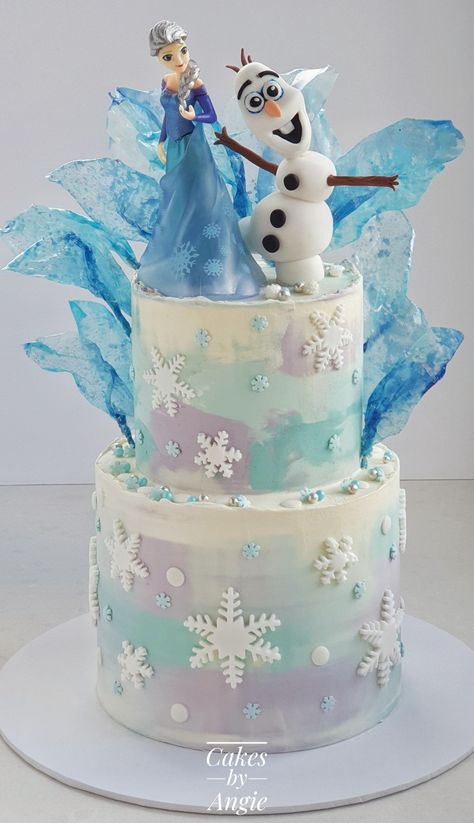 Frozen Tiered Cake, Frozen Cake Ideas, Frozen Cake Designs, Frozen 2 Cake, Frozen Cake Decorations, Frozen Castle Cake, Birthday Cake For Women Elegant, Frozen 3rd Birthday, Elsa Birthday Cake