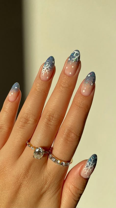 Frosted Tips Nails, Frosted Tip Nails, Holotaco Nails, Frost Nails, Frosty Nails, Frosted Nails, Classy Winter Nails, Apres Nails, Blue Christmas Nails